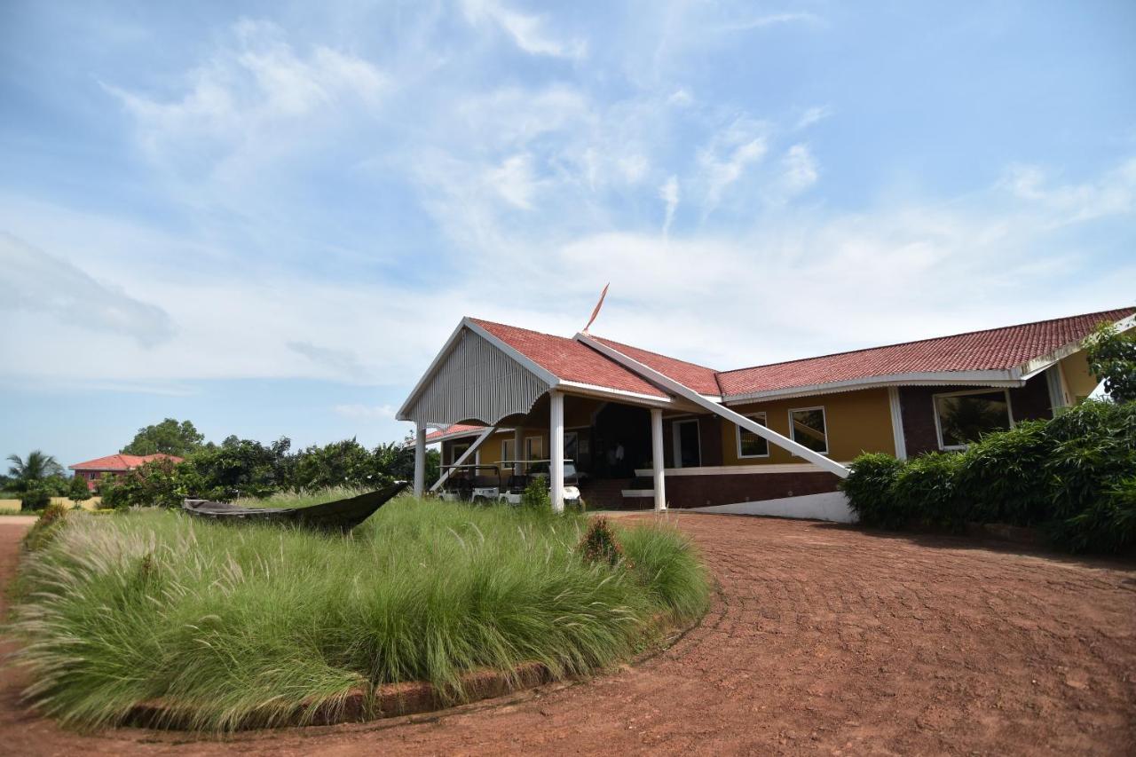 Swosti Chilika Resort Kanaipur Exterior foto