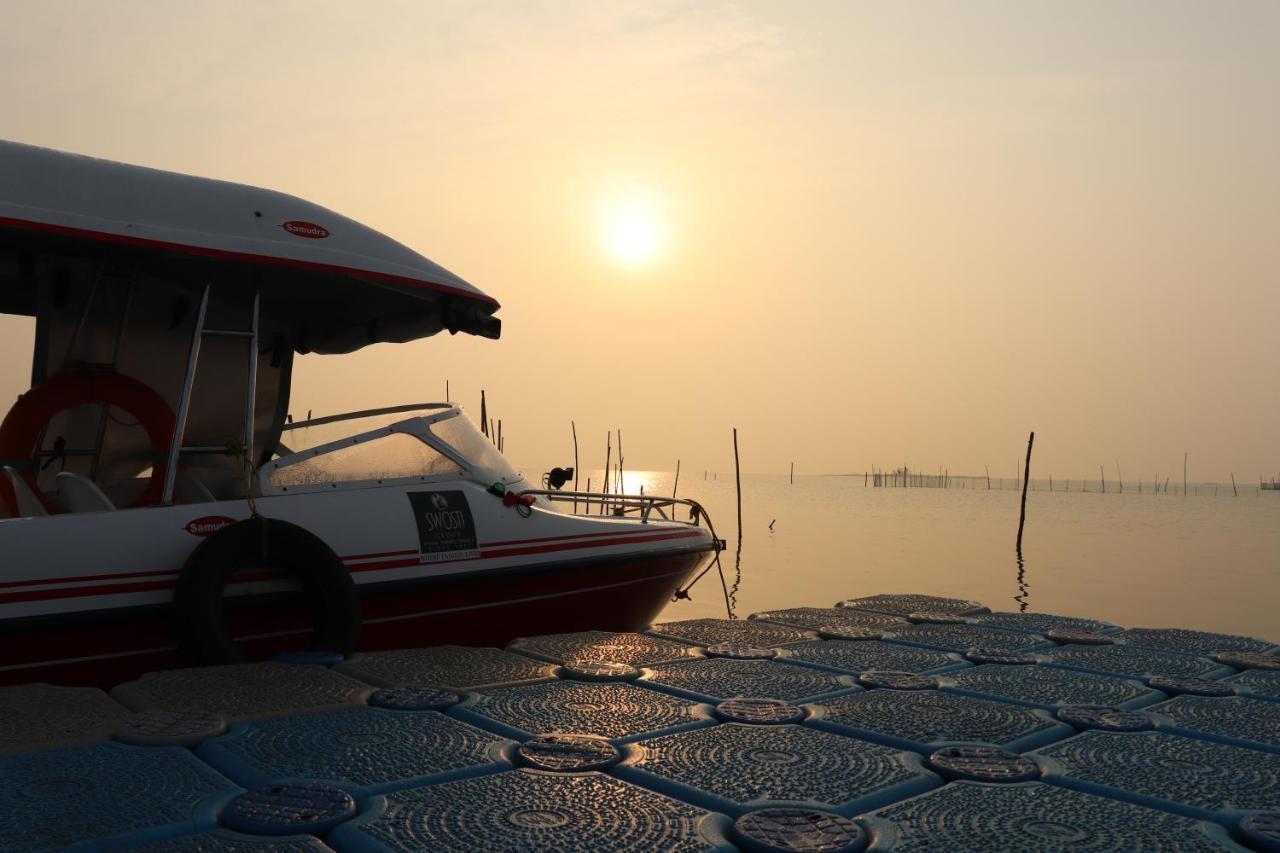 Swosti Chilika Resort Kanaipur Exterior foto